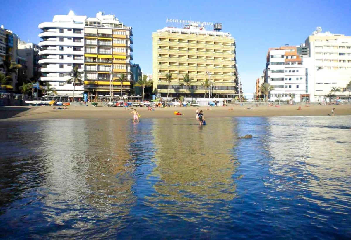 Apartamento Con Balcon En La Playa De Las Canteras Las Palmas de Gran Canaria Bagian luar foto